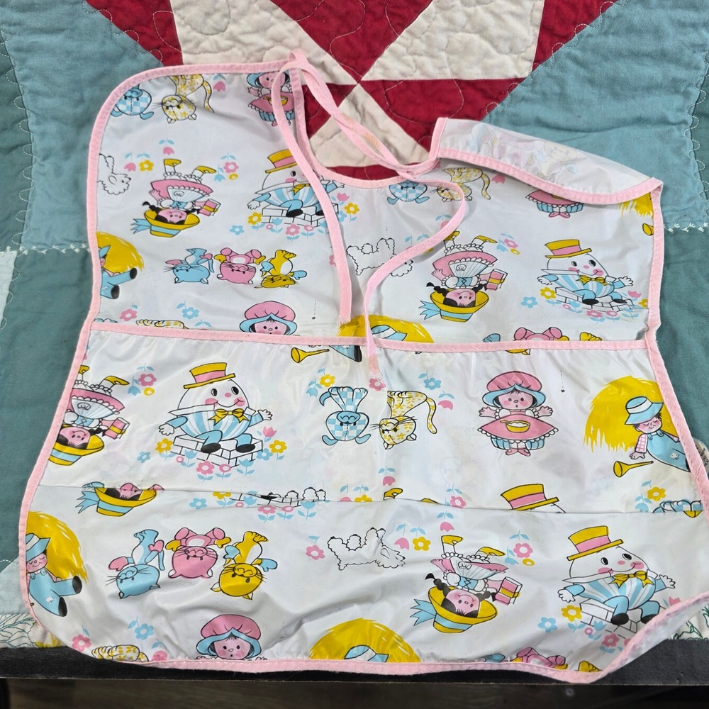 Gerber Feeding Bib Toddler One Size White Humpty Dumpty Nursery Rhyme Print